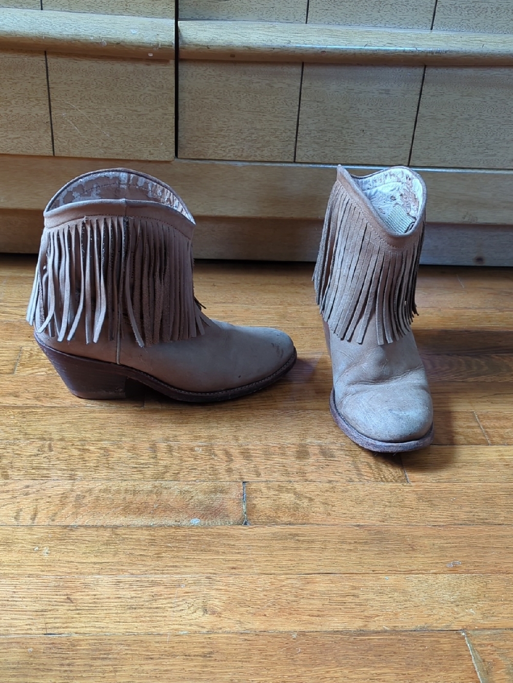 Women’s Fringe Ankle Boots in Tan